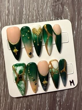 Emerald Green & Nude Stiletto Press-On Nails with Gold Accent